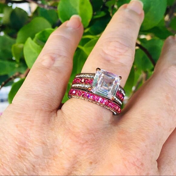 Pink & Clear CZ Stackable Ring Set – Coffee Stainless Steel, Size 8 - Picture 7 of 11